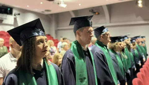 VINKOVCI - Promovirano 19 inženjera drvne tehnologije iz prve i druge generacije stručnog studija u VinkovcimaTRAVNJA 2025.