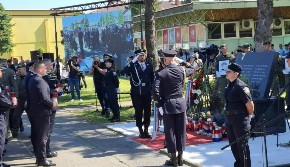 Obilježavanje 34. obljetnice ubojstva 12 hrvatskih redarstvenika u Borovu selu