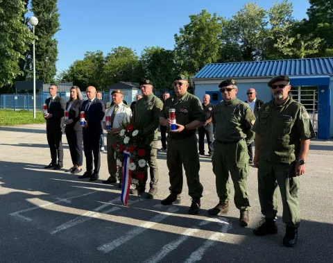 VINKOVCII u Vinkovcima obilježena 34. godišnjica pogibije hrvatskih policajaca u Borovu Selu2. 5. 2025.