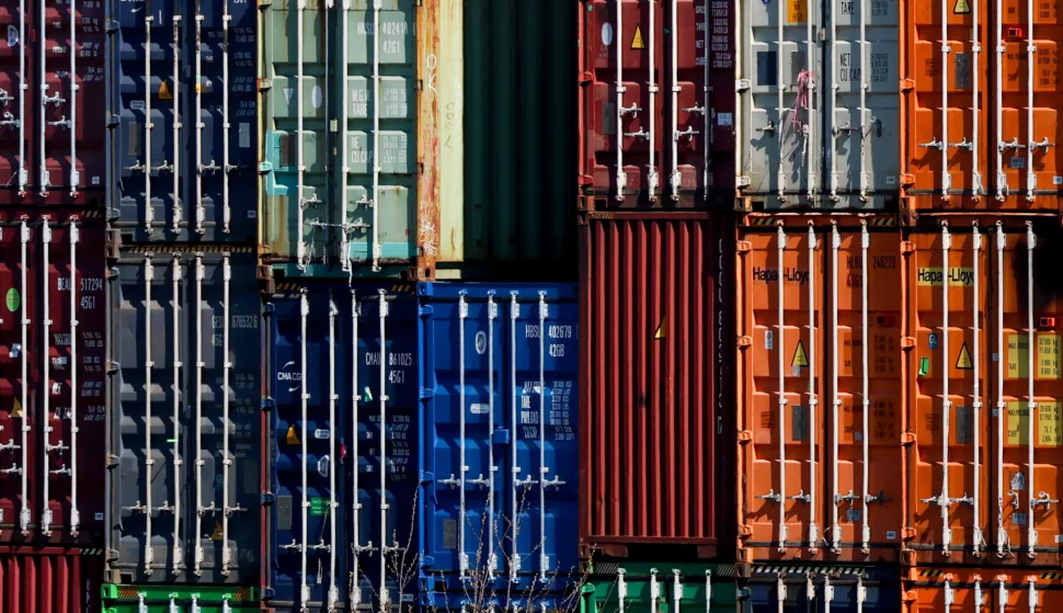 epa12007594 Containers are stacked at a transshipment terminal near Berlin, Germany, 03 April 2025. On 02 April, US President Donald Trump announced a series of 'reciprocal tariffs' on US trading partners, including a 20 percent tariff on all imports from the European Union. EPA/FILIP SINGER
