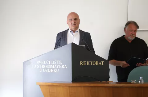 Osijek, 05. 05. 2025., Rektorat, Aula, festival znanosti, otvorenje, Vlado GuberacSNIMIO BRUNO JOBST