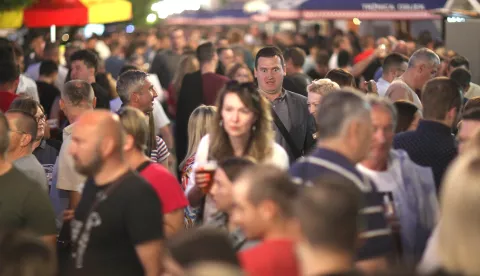 Osijek, 14. 05. 2022, Suncana ulica, Craft Beer festival, Radic, Lukic, Tibor Kainz - organizator, drugi dan SNIMIO BRUNO JOBST