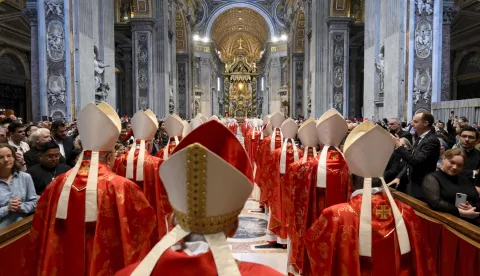 epa12079961 A handout picture provided by the Vatican Media shows Cardinals attend a special Mass 'Pro eligendo papa' or for the election of the Pope, before the start of the conclave, at St Peter's Basilica in the Vatican, 07 May 2025. EPA/VATICAN MEDIA HANDOUT HANDOUT EDITORIAL USE ONLY/NO SALES