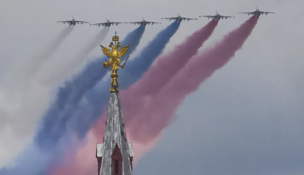 epa12079619 Russian Sukhoi Su-25 close air support jets fly over the Kremlin during the Victory Day military parade general rehearsal in Moscow, Russia, 07 May 2025. Russia is preparing to mark the 80th anniversary of Nazi Germany's unconditional surrender in World War II (WWII). The military parade will take place in Moscow's Red Square on 09 May. EPA/SERGEI ILNITSKY