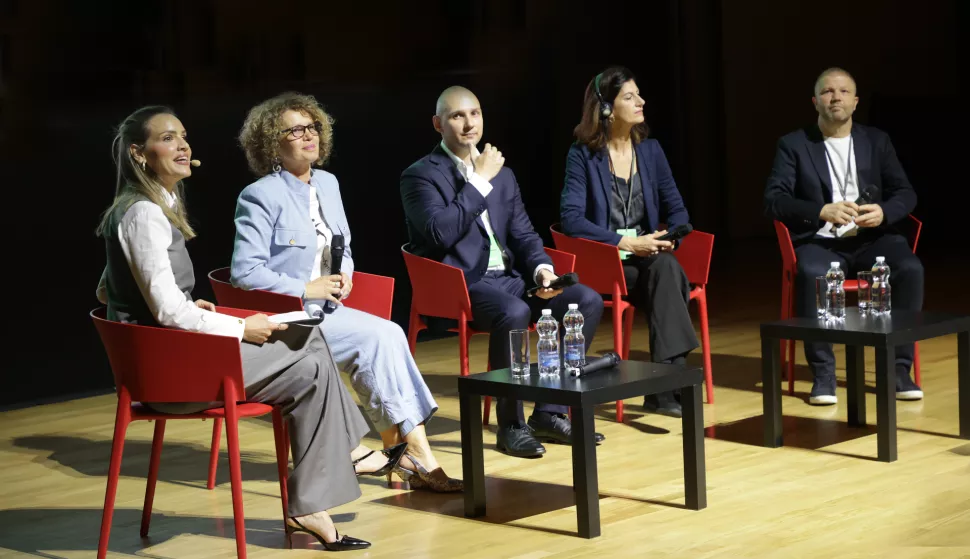 Osijek, 08. 05. 2025., KC, Koncertna dvorana Franjo Krežma, FOODCOOLTOUR, konferencija o sigurnosti hrane i održivosti proizvodnje, konferencija, panel rasprave, Treće poluvrijeme - prehrana sportaša i dodaci prehrani, Lea Polak; Leonard Matijević; Suzana Fiack; Tomica Đukić; panelistiSNIMIO BRUNO JOBST