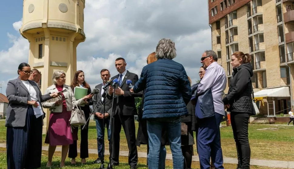 Konferencija za medije; najava rušenja bivšeg hotela Dunav i izgradnje novoga