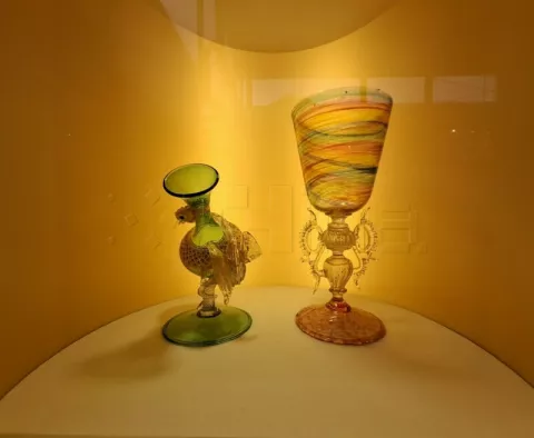 Glas Museum u austrijskom Bärnbachu bit će do kraja prosinca domaćin tridesetak predmeta iz bogate Zbirke stakla Muzeja za umjetnost i obrt (MUO), na međunarodnoj izložbi "Remek djela od stakla".