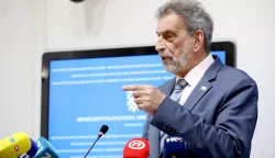Zagreb, 09.05.2025. - U Ministarstvu znanosti, obrazovanja i mladih ministar Radovan Fucks održao je konferencija za medije u povodu prosvjeda triju obrazovnih sindikata. Na fotografiji Radovan Fucks. foto HINA/Zvonimir KUHTIĆ/ kuz