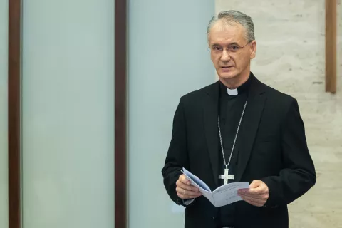 Zagreb, 28.04.2025. - Redovito 70. plenarno zasjedanje Sabora Hrvatske biskupske konferencije, pod predsjedanjem predsjednika HBK-a zagrebačkog nadbiskupa Dražena Kutleše.Na fotografiji Dražen Kutleša.foto HINA/ Edvard ŠUŠAK/ es