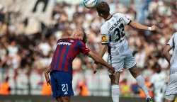 Velika Gorica, 11.5.2025 - Susret 34. kola HNL-a Gorica - Hajduk. Na slici Rokas Pukstas i Tibor Halilović.Foto Hina/ Dario GRZELJ/ dag
