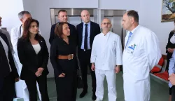 NAŠICEMinistrica zdravstva Irena Hrstić u srijedu je posjetila Opću županijsku bolnicu Našice i u pratnji ravnatelja Dine Vide upoznala se s funkcioniranjem bolnice.SVIBANJ 2025.