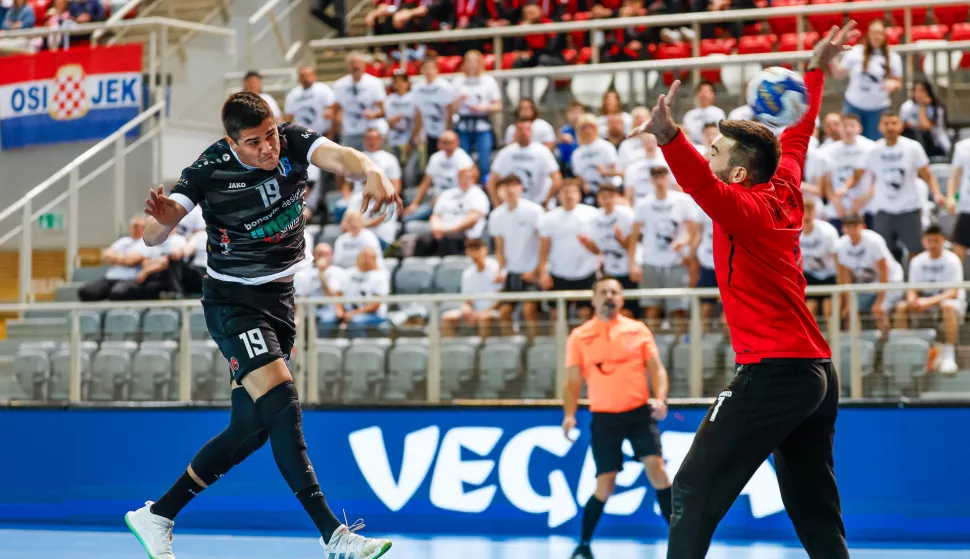 , Osijek vs Dugo Selo, Polufinale Kupa Hrvatske za muškarce, Poreč, Croatia, 16.05.2025., Mandatory Credit © Jozo Cabraja/ kolektiff