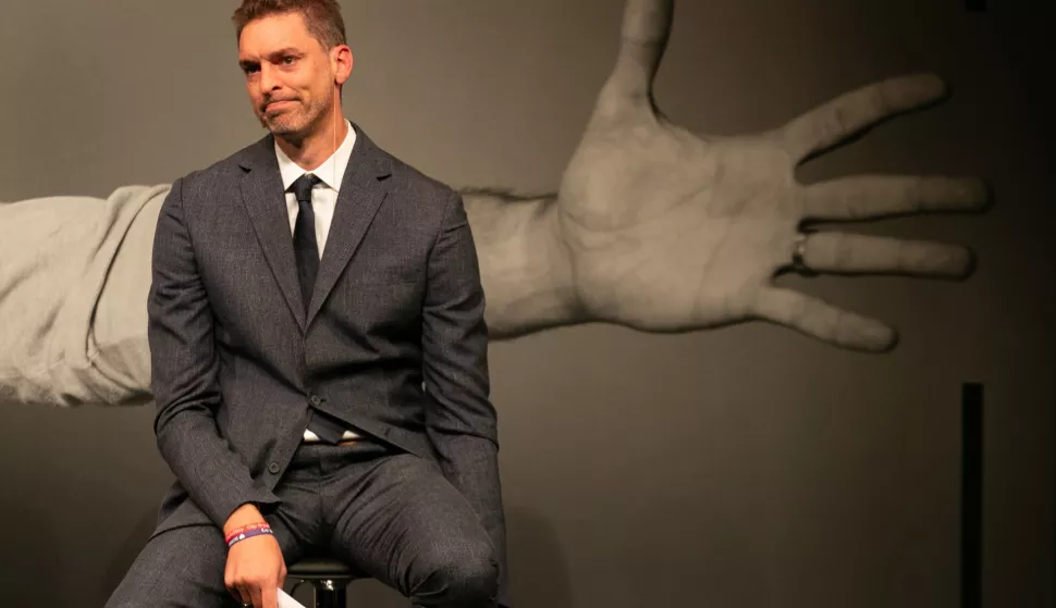 epa09507539 Spanish basketball player Pau Gasol announces his retirement from professional basketball during an act held on Gran Teatro del Liceo in Barcelona, Catalonia, Spain, 05 October 2021. Pau Gasol, double NBA winner and Europe's most succesful basketball player, announced his retirement aged 41 after playing last season for FC Barcelona. EPA/Enric Fontcuberta