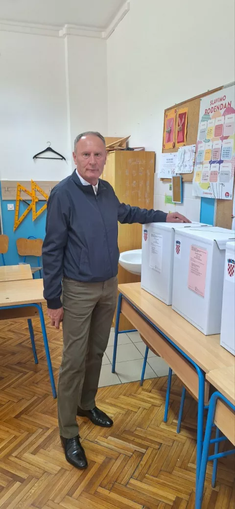 Ivan Juratovac, nezavisni