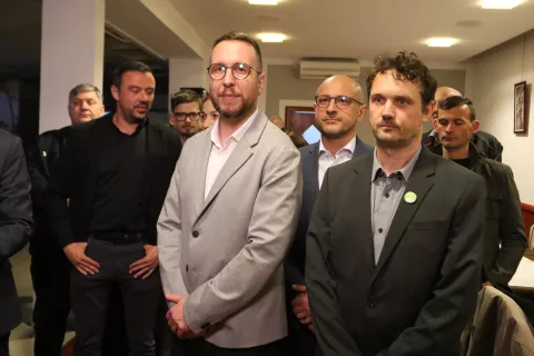 Osijek, 18. 05. 2025, Izbroni stožer SDP-a i koaliciskih partnera, Pansion Strossmayer. Kandidat za gradonačelnika Vjeran Marijašević. Boris Piližota