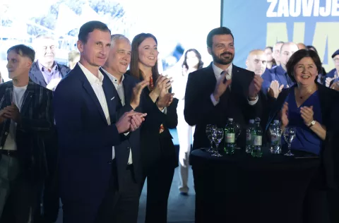 Osijek, 18. 05. 2025., Sport House; HDZ - stožer; Ivan Radić - gradonačelnik, slavlje, premoćna pobjeda, Dragan Primorac; Zoran Đuroković; Dragan VulinSNIMIO BRUNO JOBST