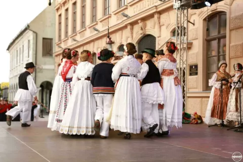 Dječji folklor Vinkovci
