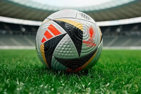 LOPTA ADIDAS NOGOMETNA LOPTA