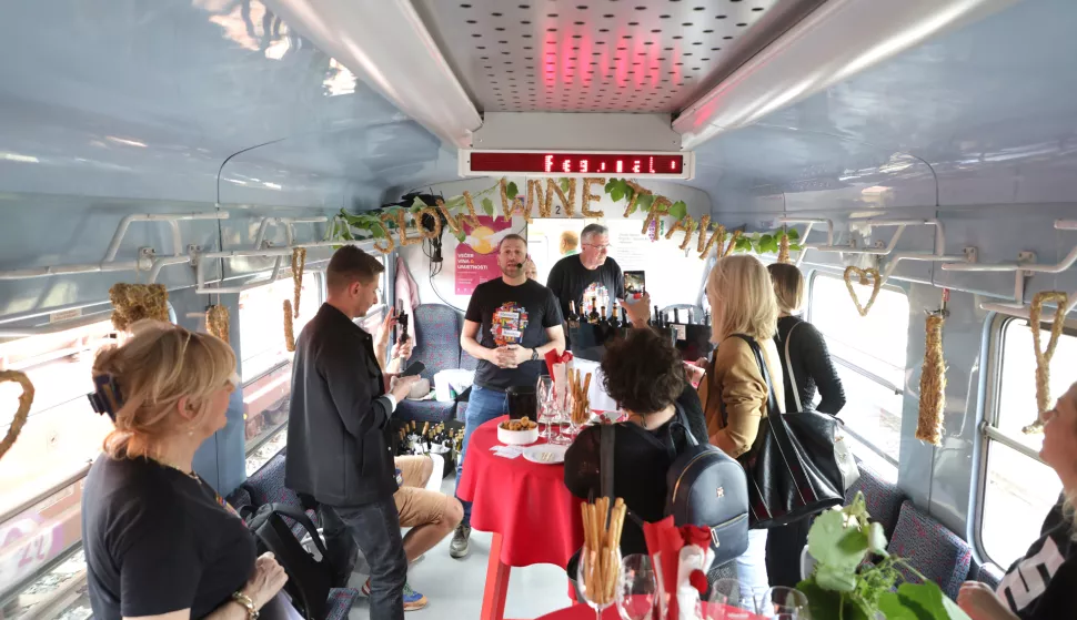 Višnjevac, 20. 05. 2025., Osijek - Erdut - Osijek, Slow Wine Train, vinska tura, TZ OBŽSNIMIO BRUNO JOBST