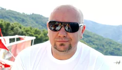 OTOK HVAR, strigrad, 21.07. 2007. DVINA MELER I MLADEN HORVAT IZ VEČERNJE ŠKOLE SNIMIO PETAR FABIJAN