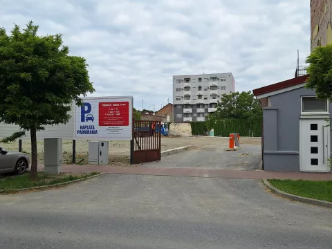 Novo parkiralište u Reisnerovoj ulici
