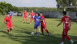 Mece, 10. 05. 2025., Igralište u Mecama; Radnički - Vardarac; MNŽL;: Osijek - VinkovciSNIMMIO BERUNOJOBST