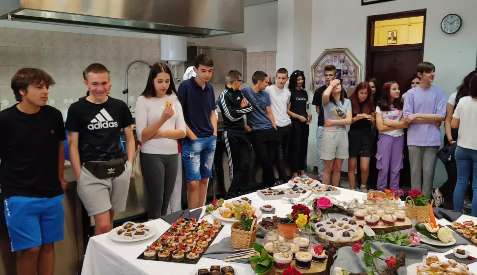 Obrtnička škola u Županjiarhiva
