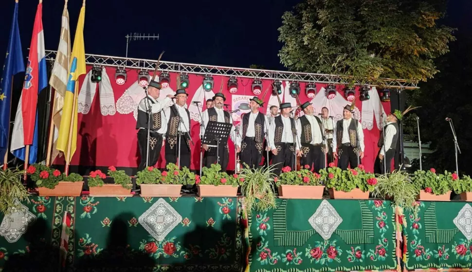 Bećarfest u Babinoj Gredi 2024.foto: VSŽ
