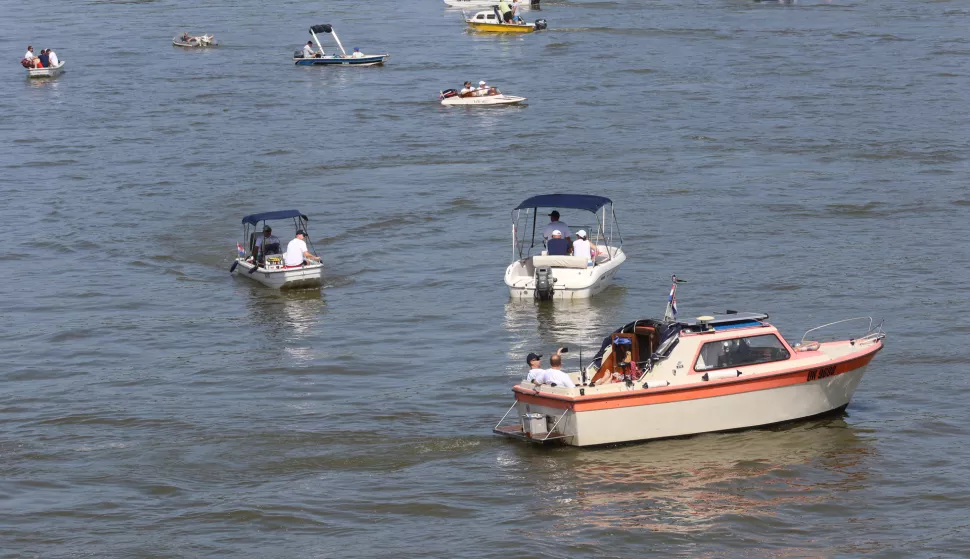 Osijek 07. 06. 2025, Drava, Zimska luka početak tradicioanlne Regate od Osijeka do Aljmaša.snimio GOJKO MITIĆ