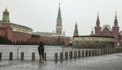 epa11240588 A Russian policeman guards the closed entrance to the Red Square, following a terrorist attack on the Crocus City hall concert venue, in Moscow, Russia, 24 March 2024. Russia started a day of national mourning for the victims of the terrorist attack in Crocus City Hall in Krasnogorsk. On 22 March, a group of gunmen attacked the Crocus City Hall in the Moscow region, Russian emergency services said. According to the latest data from the Russian Investigative Committee, 152 people died and more than 100 were hospitalized. On the morning of 23 March, the director of the Russian FSB, Alexander Bortnikov, reported to Russian President Vladimir Putin about the detention of 11 people, including all four terrorists directly involved in the terrorist attack. EPA/SERGEI ILNITSKY