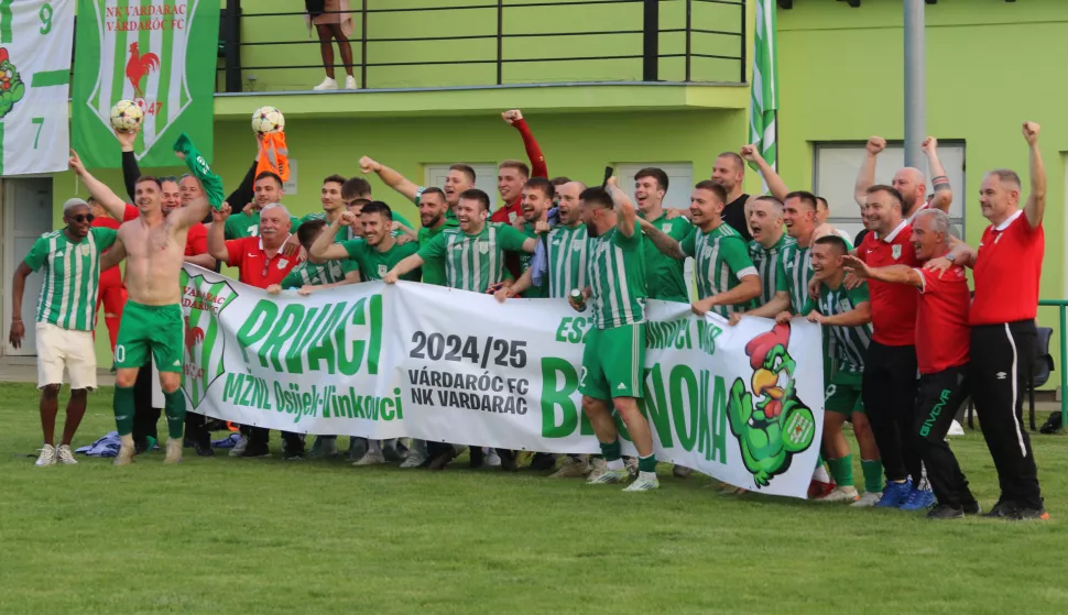 Vardarac, 03. 05. 2025, Igralište u Vardarcu, nogomet, Vardarac - Jedinstvo (Donji Miholjac), MŽNL Osijek - Vinkovci. Vardrac prvak.snimio GOJKO MITIĆ