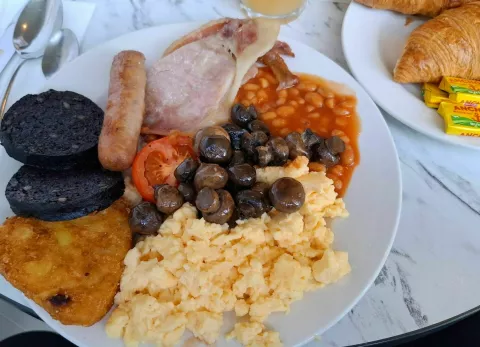 Full English breakfast - doručak za šampioneUmjesto razglednice - York - Igor Berecki Doc2025.PRIVATNI ALBUM