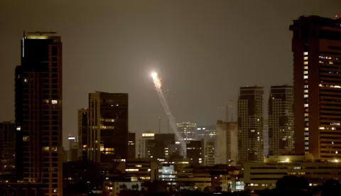 epa12180215 The Iron Dome, the Israeli air defense system, intercepts missiles fired from Iran, over Tel Aviv, Israel, 17 June 2025. Israel and Iran have been exchanging fire since Israel attacked Iran on 13 June 2025 as part of operation 'Rising Lion'. EPA/ATEF SAFADI