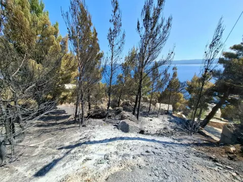 Posljedice požara koji je u subotu zahvatio područje Piska, Marušića i Mimice