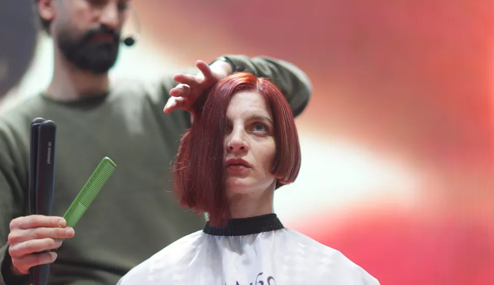 Osijek, 16. 03. 2025., GC, Majstori ljepote, kategorije; modna, prestiž, šminka, vizažist, frizer, frizure, šminkanje, natjecanje, Svjetsko prvenstvo Pariz, suđenje, SNIMIO BRUNO JOBST