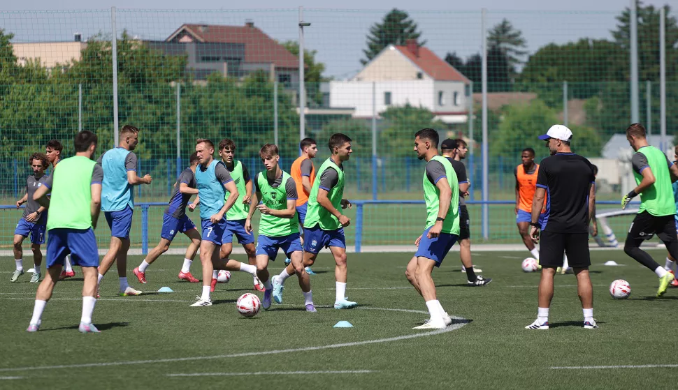 Osijek, 23. 06. 2025., Opus Arena, NK Osijek, prozivka, prozivka 2025 SNIMIO BRUNO JOBST