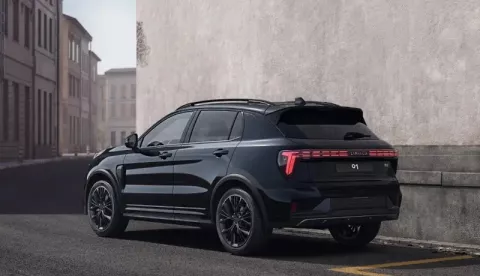 Lynk &Co 01