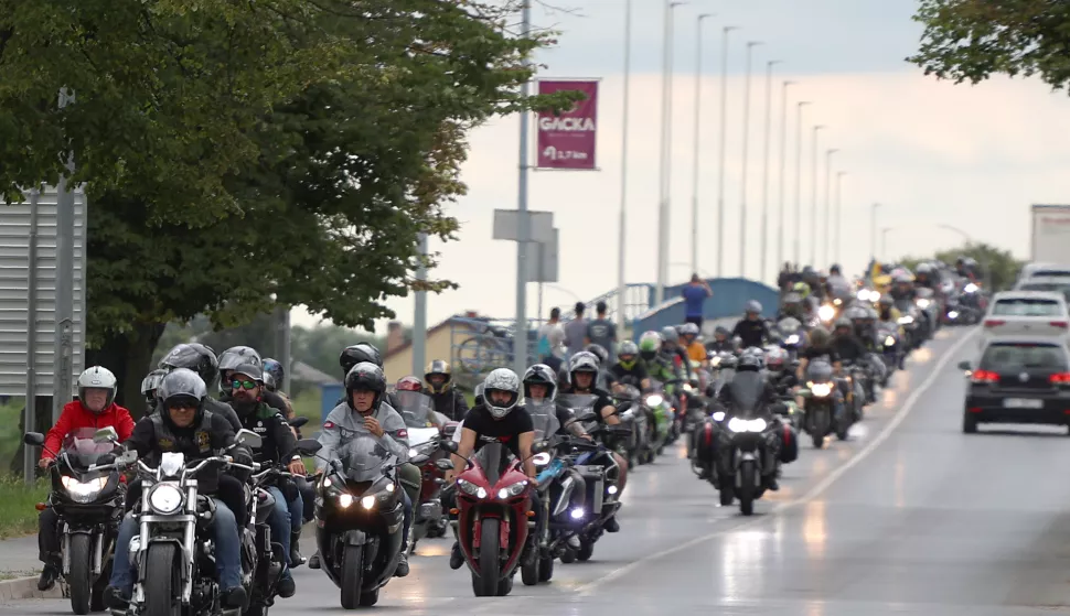 Osijek, 23. 06. 2023, osjecka ljetna noc, lipanj 2023, OLJN, defile, bikeriSNIMIO BRUNO JOBST