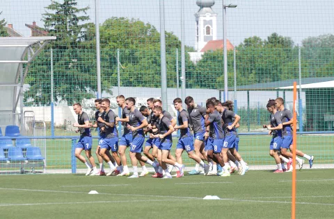 Osijek, 23. 06. 2025., Opus Arena, NK Osijek, prozivka, prozivka 2025 SNIMIO BRUNO JOBST