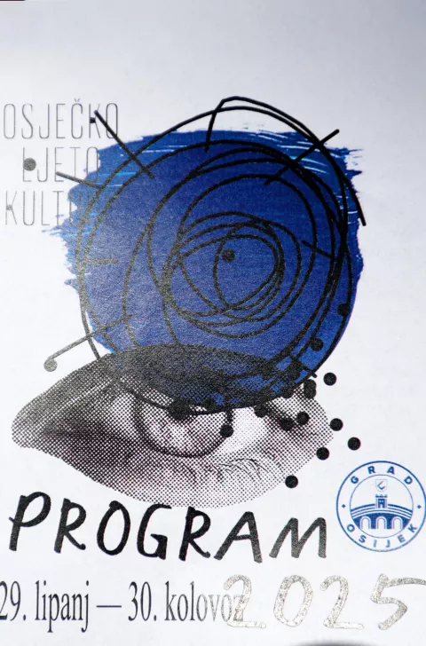 Osijek, 23. 06. 2025., Trg Vatroslava Lisinskog, predstavljanje programa OLJK; OLJK 2025; OLJK; press; konferencija za medije; Josip Jukić; Ana Marić Laušin; Dražen Alerić SNIMIO BRUNO JOBST