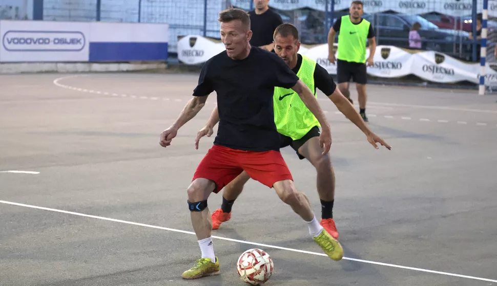 Osijek, 16. 06. 2025., Olimpija, tri kornera penal, malonogometni turnir, Habikon - Osječko 1664 SNIMIO BRUNO JOBST