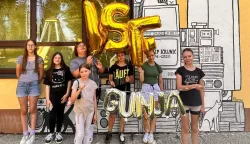 GUNJAU Osnovnoj školi "Antun i Stjepan Radić" u Gunji započeo je jedinstveni pilot-projekt "Učenički žiri portala Vrti svoj film", u sklopu kojeg učenici prvi put preuzimaju ulogu selektora filmskog programa za djecu i mlade u cijeloj Hrvatskoj.LIPANJ 2025.