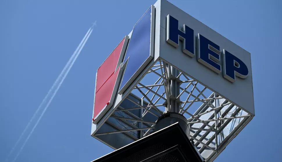 11.07.2023. Zagreb - Ilustracija zgrada HEP-a u aferi curenje plina. Photo: Marko Lukunic/PIXSELL