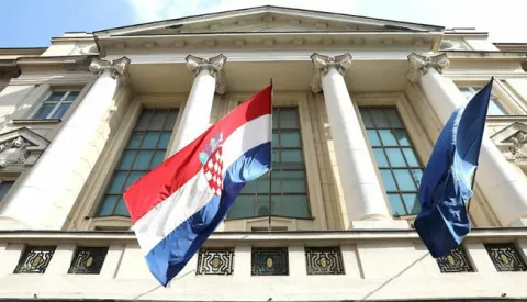 13.03.2017., Zagreb - Zgrada Sabora Republike Hrvatske. Photo: Patrik Macek/PIXSELL------2 STUPCA COLORNOVOSTI