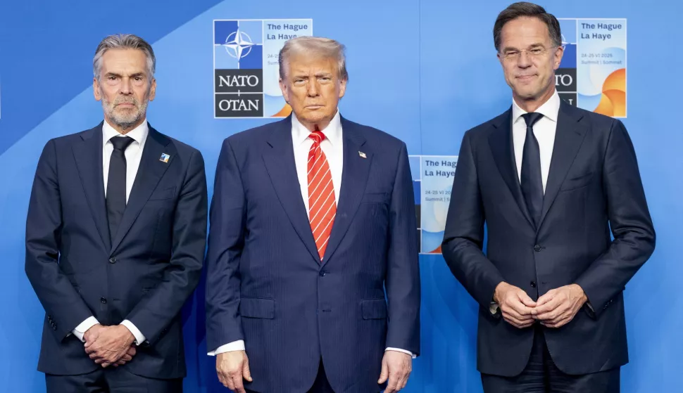 epa12196184 NATO chief Mark Rutte (R), along with outgoing Dutch Prime Minister Dick Schoof (L), welcomes U.S. President Donald Trump (C) to the World Forum for the NATO Summit in The Hague, The Netherlands, 25 June 2025. The Netherlands, for the first time in NATO's history of existence, is hosting a NATO summit. EPA/ROBIN VAN LONKHUIJSEN