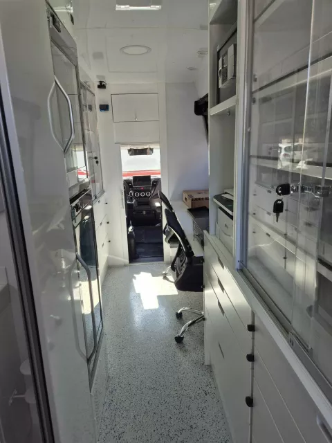 Mobilna ljekarnaustupljeno