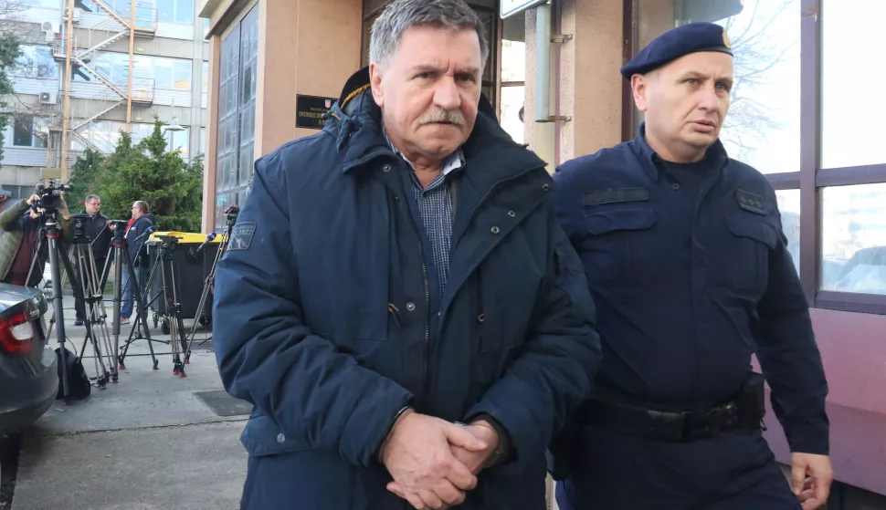 Osijek, 18. 01. 2024, Opcinsko drzavno odvjetnistvo u Osijeku, DORH. Privodjenje Zvonko Bede i jos dva uhicenika. Zvonko Bede.snimio GOJKO MITIĆ