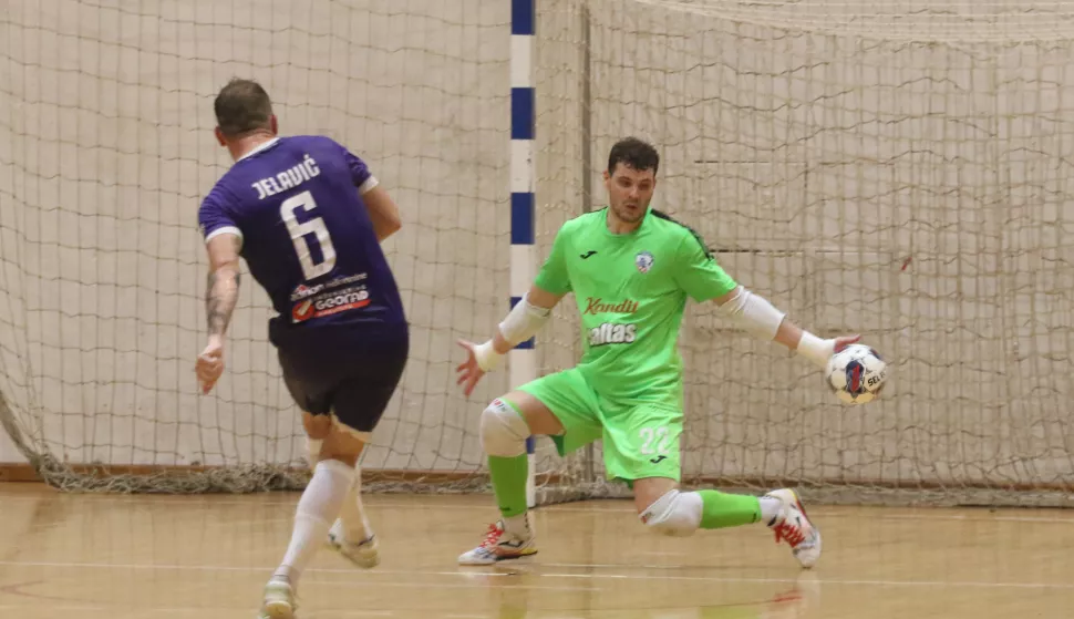 Osijek, 02. 06. 2025, SD Zrinjevac, mali nogomet, Osijek Kandit - Novo Vrijeme (Makarska), doigravanje za prvaka.snimio GOJKO MITIĆ