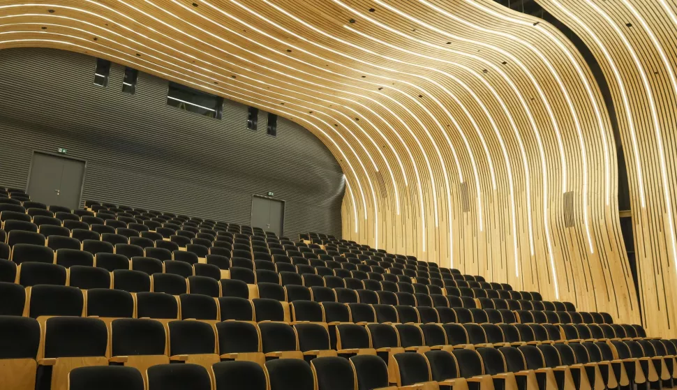 Koncertna dvorana "Franjo Krežma" Osijek (interijer)Ustupljena fotografija