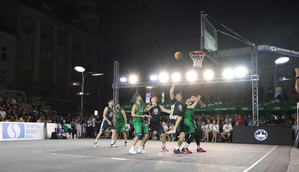 Ljubljančani najbolje haklali u nadahnjujućoj atmosferi osječke noći